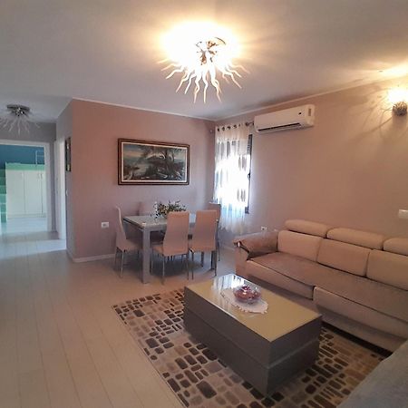 Cufaj Apartaments Shkodra المظهر الخارجي الصورة